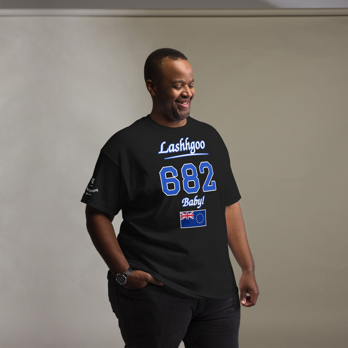 Man wearing the black Lashhgoo 682 Baby! T-Shirt
